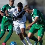 Com gol no fim, Ponte Preta vence Chapecoense pela Série B