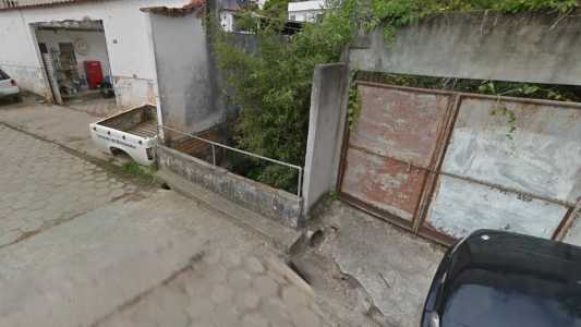 Ponte tem cerca de dois metros de altura e fica em São Lourenço