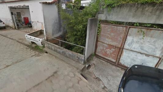 Ponte tem cerca de dois metros de altura e fica em São Lourenço