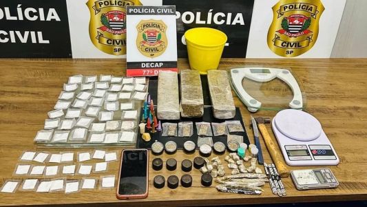 Porções de drogas pronta para a venda foram apreendidas na Cracolândia