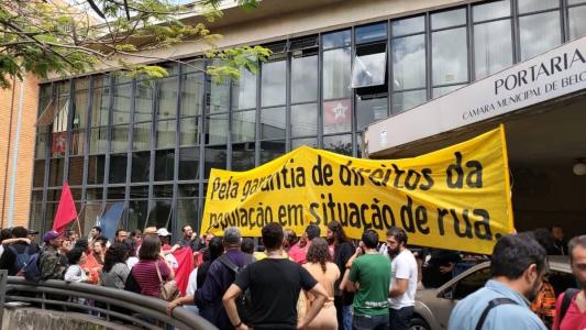 Portaria da Câmara de BH sediou protesto contra CPI instalada por vereadores