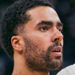 Jogador banido da NBA por apostas esportivas admite culpa e pode ser preso