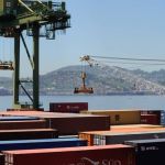 PF investiga corpo encontrado em contêiner no Porto de Santos SP