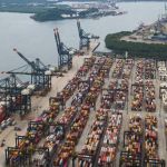 Equipe do governo que auxilia litoral de SP ficará instalada no Porto de Santos