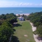Tempestade pode atingir praias frequentadas por mineiros na Bahia; veja quais