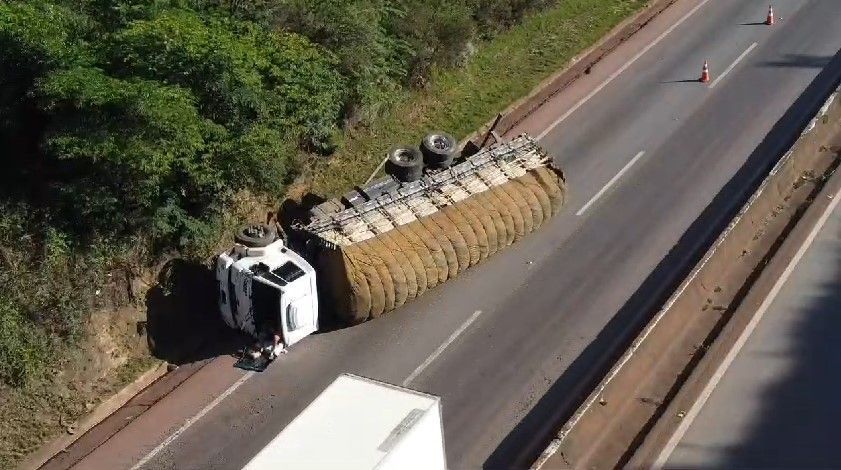 Acidentes com caminhões sobem quase 30% em Minas; BR-381 concentra maior número de casos