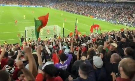 Torcida de Portugal na final da Liga das Nações da Uefa contra a Espanha