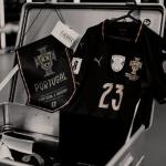 Seleção Portuguesa homenageia Eusébio em jogo que vale vaga na Copa do Mundo