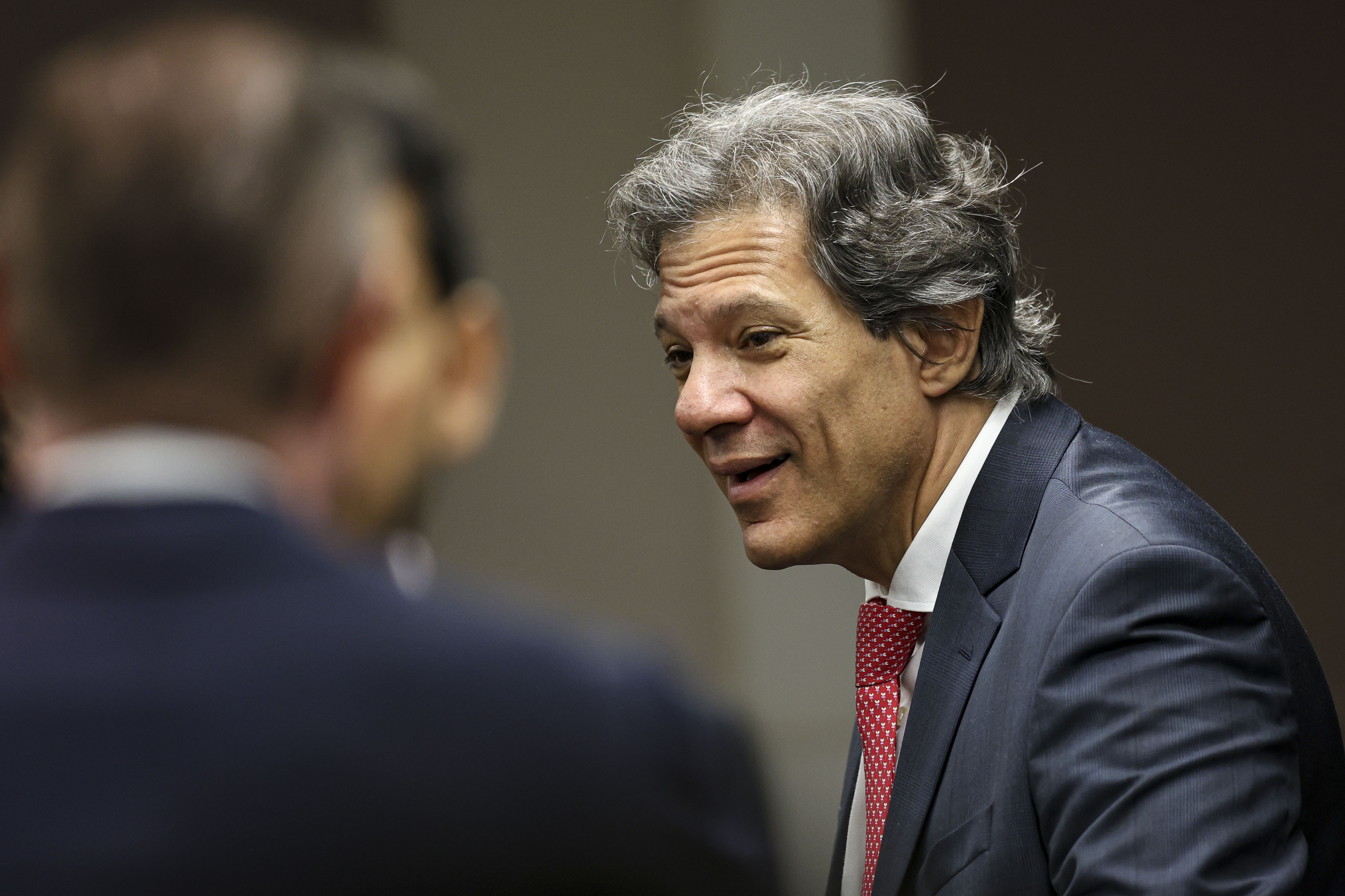 Haddad atribui perda de poder de compra à gestão de Temer e Bolsonaro