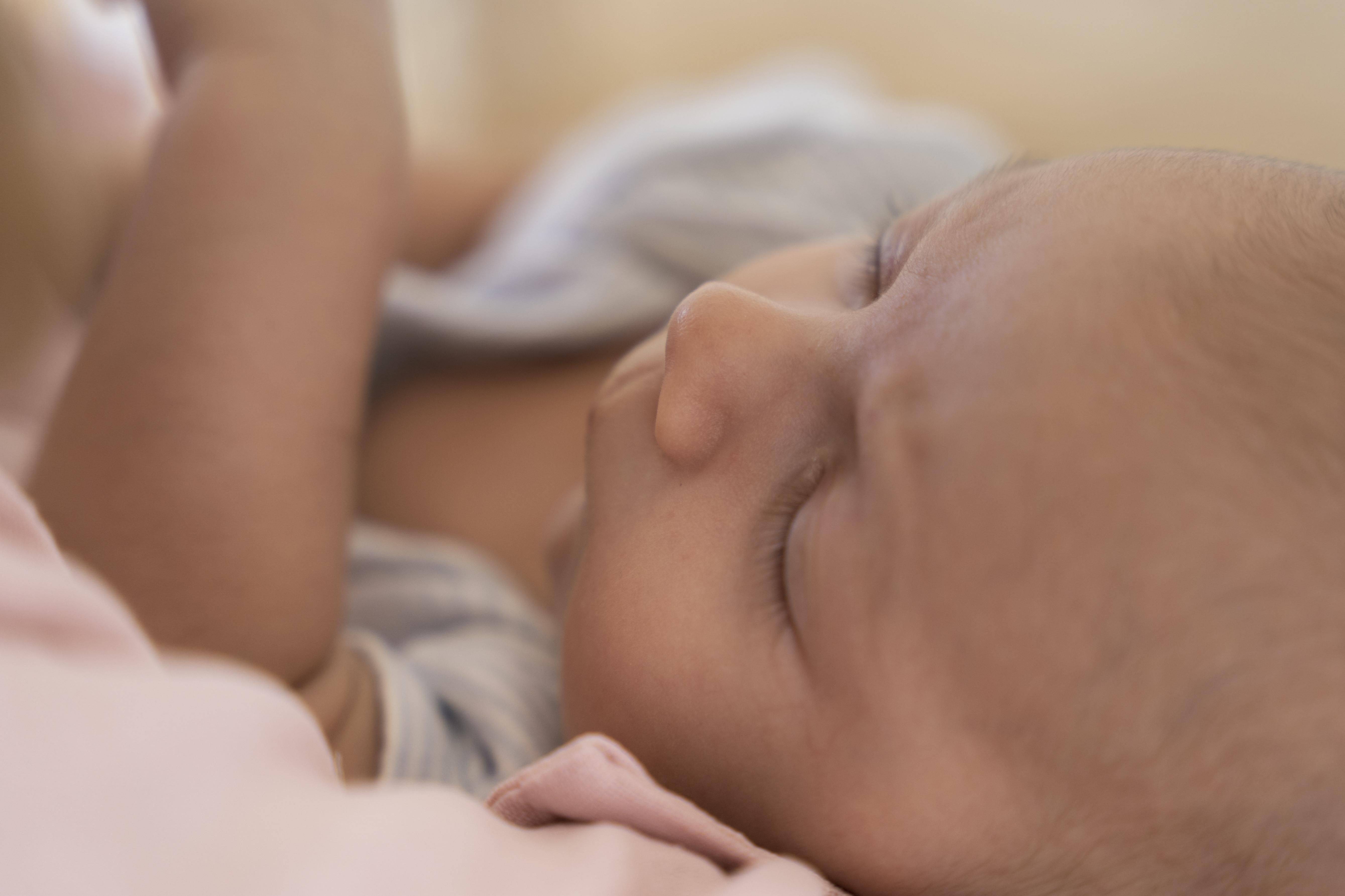 Bebê de 11 meses com ecstasy no sangue é internado em estado gravíssimo