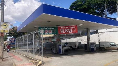 Posto de combustíveis interditado em Venda Nova