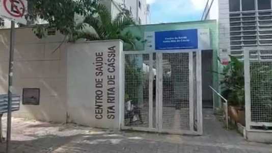 Postos têm movimento tranquilo nesta segunda-feira