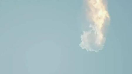 Pouco após o lançamento, espaçonave explodiu