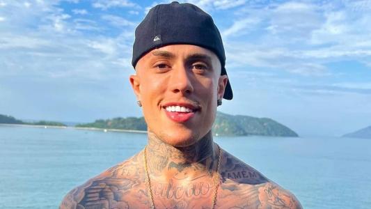 Pouco tempo depois de ter terminado com a atriz Mel Maia, Mc Daniel é visto com a ex-BBB Larissa Santos