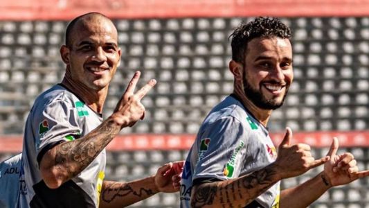 Pouso Alegre em treinamento