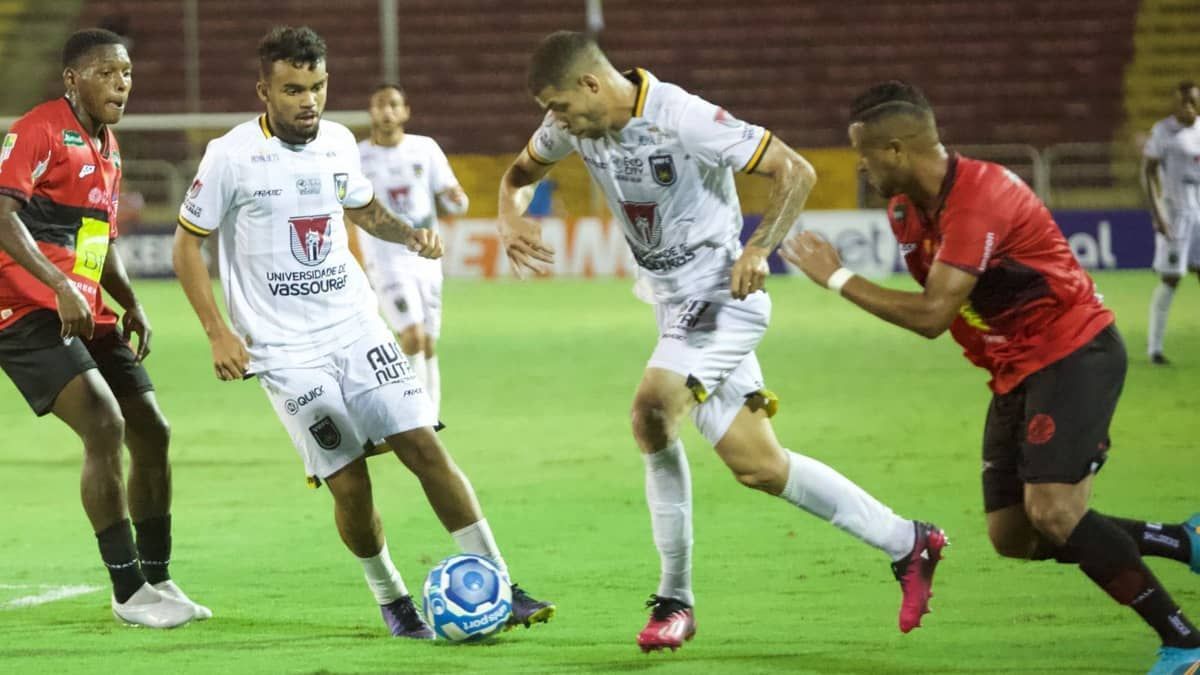 Pouso Alegre estreia na Série C com vitória sobre o Volta Redonda