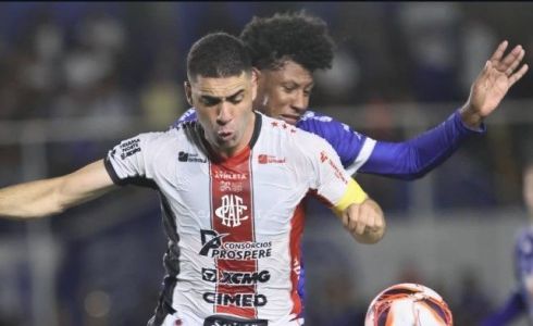 Lance de URT 0 x 0 Pouso Alegre, pelo Campeonato Mineiro 2026