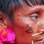 Mulher Yanomami de 33 anos morre por desnutrição; filhas e marido também estão internados