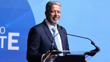 PP, de Arthur Lira, pode ganhar vaga na Esplanada dos Ministérios