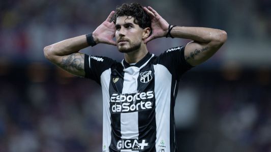 Pedro Raul marcou o gol de empate do Ceará com o Fortaleza nessa quinta-feira (6)