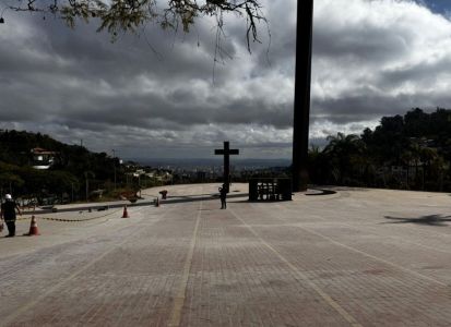 Reforma completa da Praça do Papa ficará pronta no final do ano