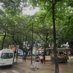 Madrugada, frio e tédio: a rotina de quem passa o dia esperando consulta em BH