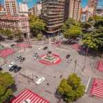 Festival Cine +10 confira a programação de domingo (24) do evento gratuito que ocupa a Praça Sete