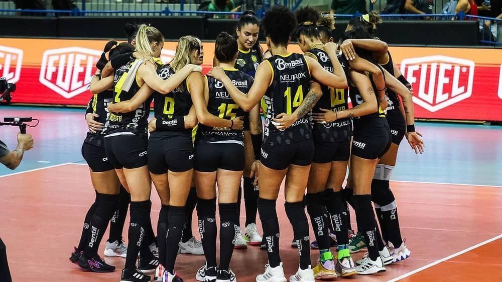 Praia Clube x Fluminense: horário e onde assistir ao vivo pela Superliga Feminina de Vôlei