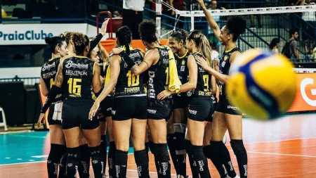 Praia Clube na Superliga
