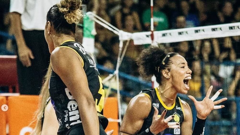 Praia Clube bate o Fluminense e vence mais uma na Superliga Feminina de Vôlei