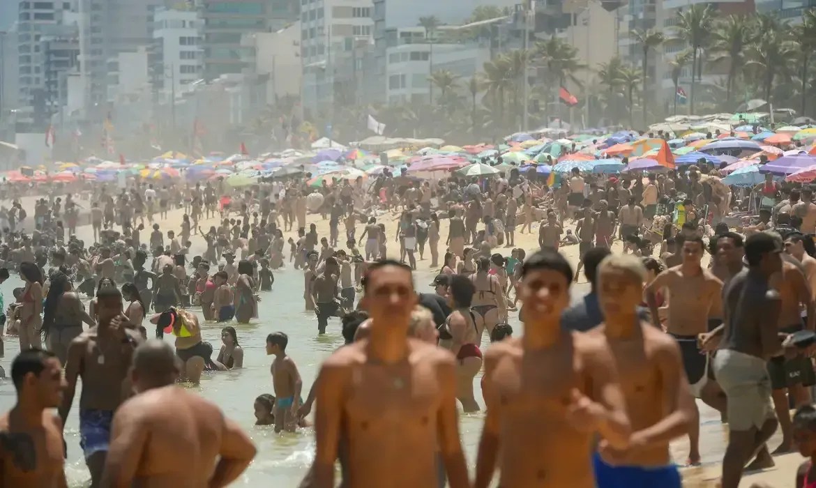 Ministério Público pede para STF proibir a apreensão de adolescentes no Rio; entenda