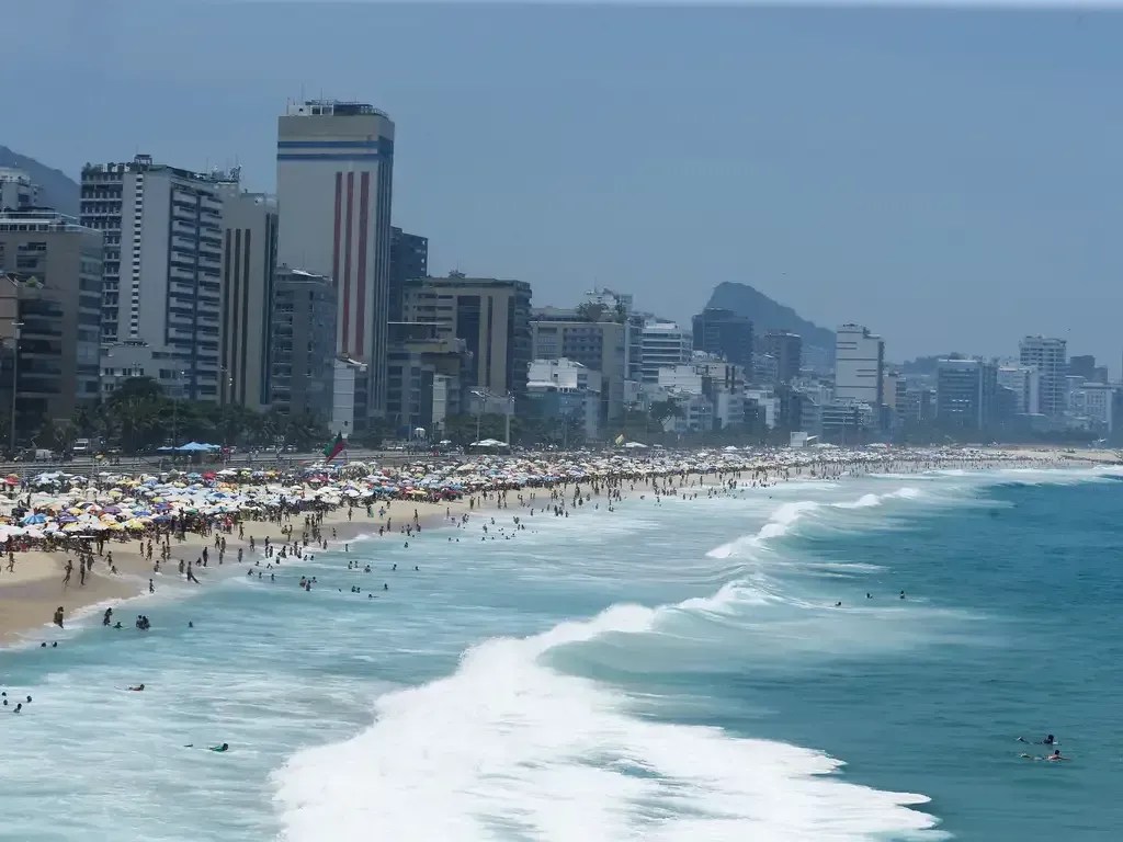 Verão e o cuidado com os olhos