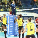 Praia vence Bauru e enfrenta o Minas na final do Sul-Americano de Vôlei Feminino