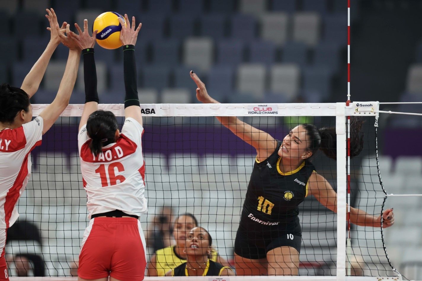 Vôlei: Praia Clube perde para o Tianjin Bohan e termina Mundial na quarta posição