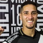 Com três reforços, Vasco divulga relacionados para jogo contra o Corinthians