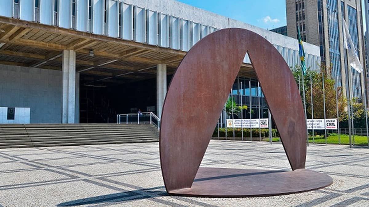 Concurso ALMG: prazo para recurso é cancelado após falhas na correção das provas; entenda