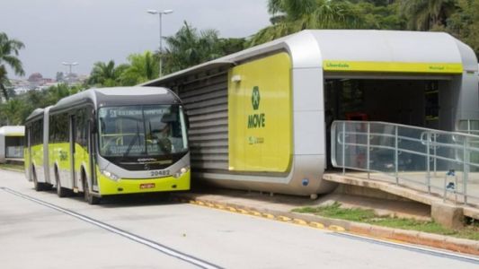 Preço da tarifa de ônibus cai para R$ 4,50 neste sábado (8)