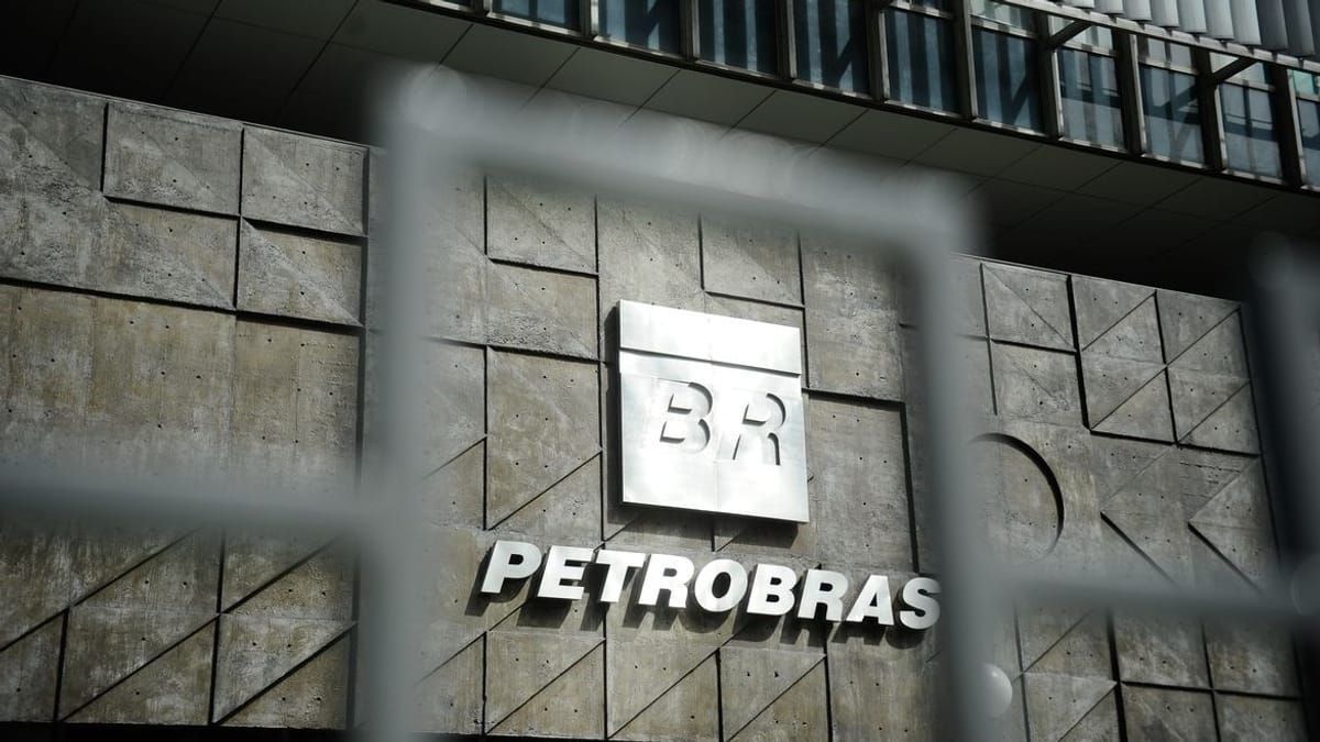 Petrobras diz que entrega todo o combustível produzido por refinarias