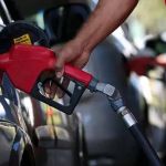 Preço da gasolina e do diesel cai 0,5%; gás de cozinha sobe 0,17%