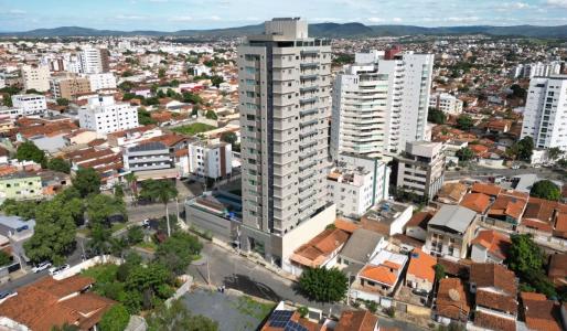 Fotos mostram detalhes do prédio evacuado em Montes Claros, no Norte de Minas