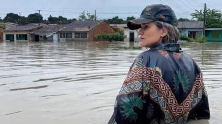 Prefeita de Atalaia, Ceci Rocha (MDB), foi criticada por fotos postadas em rede social