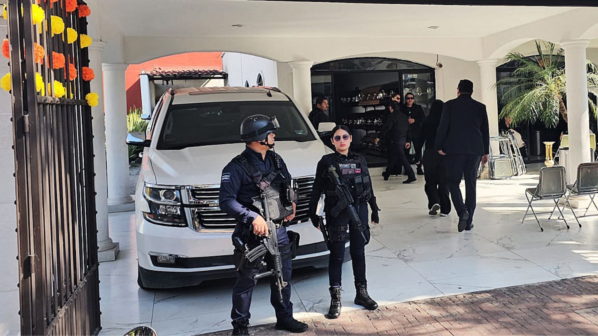 Prefeito de cidade no México, assassinado a tiros, é velado neste domingo