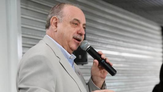 Prefeito Fuad Noman anunciou a antecipação da segunda parcela do 13º salário para os servidores municipais
