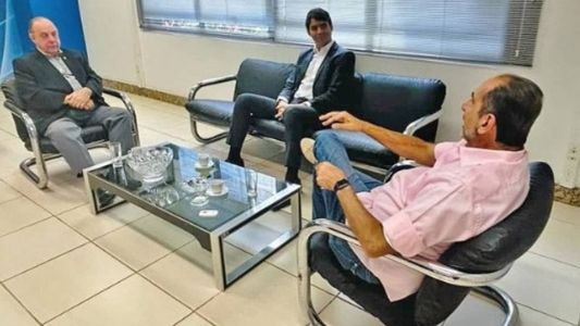 Prefeito Fuad Noman se reuniu na segunda-feira com o ex-prefeito Alexandre Kalil