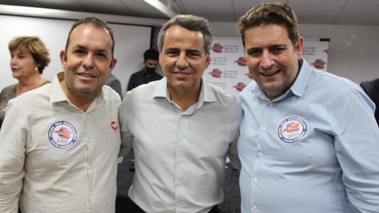 Prefeito Hideraldo Henrique, ex-prefeito Julvan Lacerda, prefeito Marcos Vinícius Bizarro