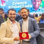 Cidade mineira ganha reconhecimento nacional na alfabetização de crianças