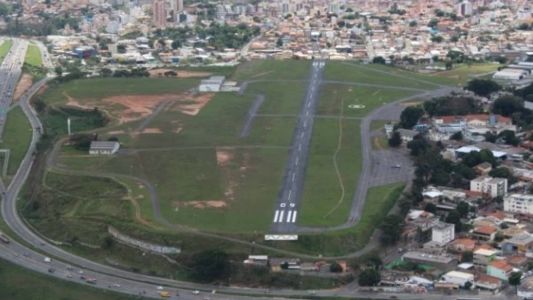 Prefeitura de BH apresentou nesta segunda-feira (17) proposta para uso do terreno do Aeroporto Carlos Prates