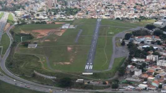 Prefeitura de BH apresentou nesta segunda-feira (17) proposta para uso do terreno do Aeroporto Carlos Prates