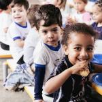 Pão de queijo é incluído em merenda de creches e escolas em Minas