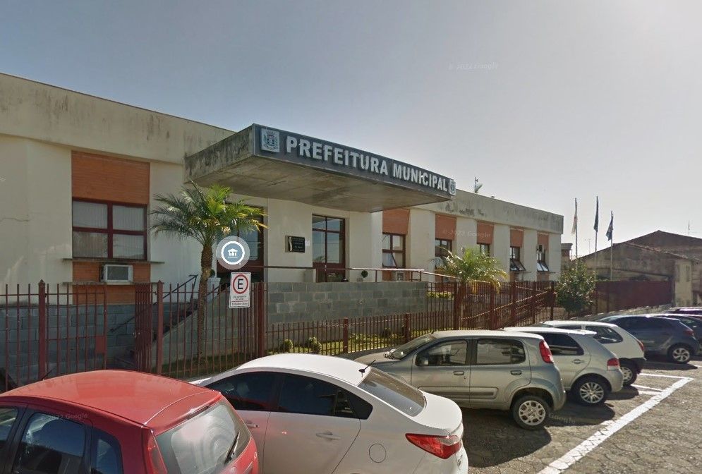 Proibido falar de Jesus nas escolas? Prefeitura emite nota explicando diretrizes para Páscoa